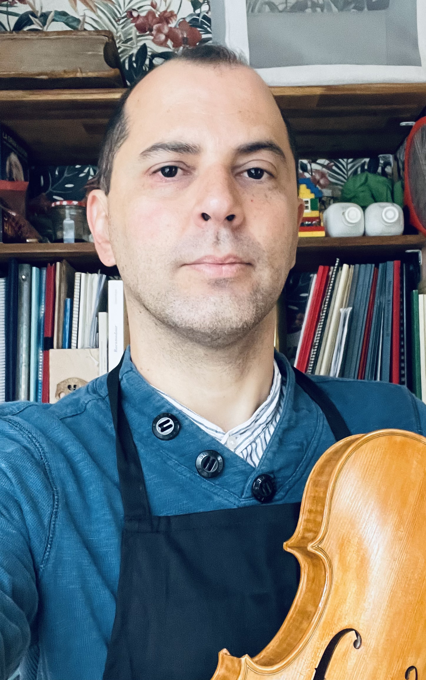 Ivo Correia de Melo, archetier près de Lyon
